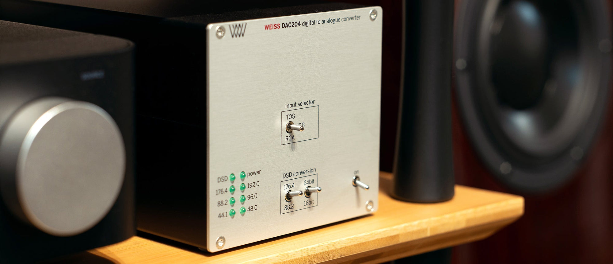 Weiss DAC204